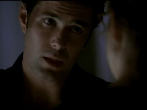 Carlos Bernard