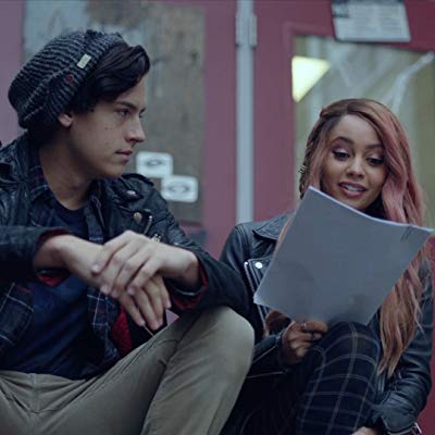 Toni Topaz