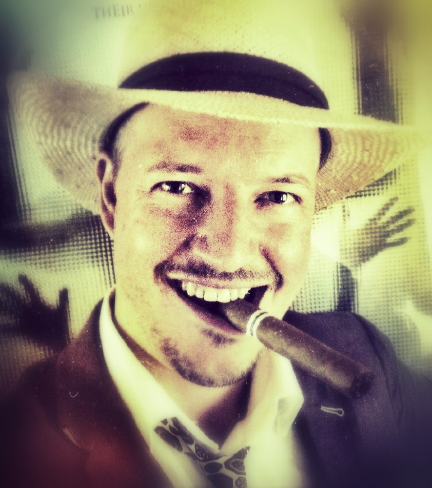 Tom Six