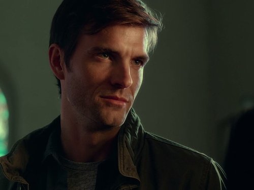 Lucas Bryant