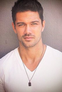 Ryan Paevey