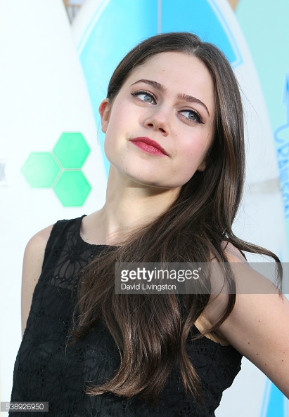 Molly Gordon