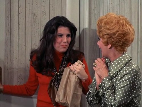 Lucie Arnaz