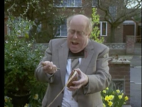 Clive Swift