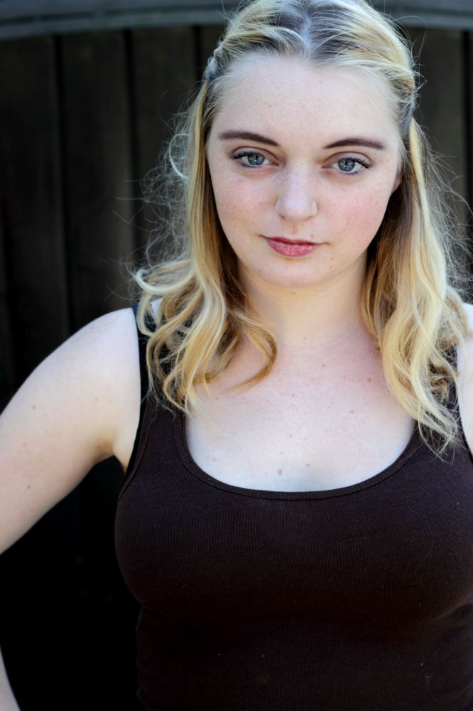 Nina Riley