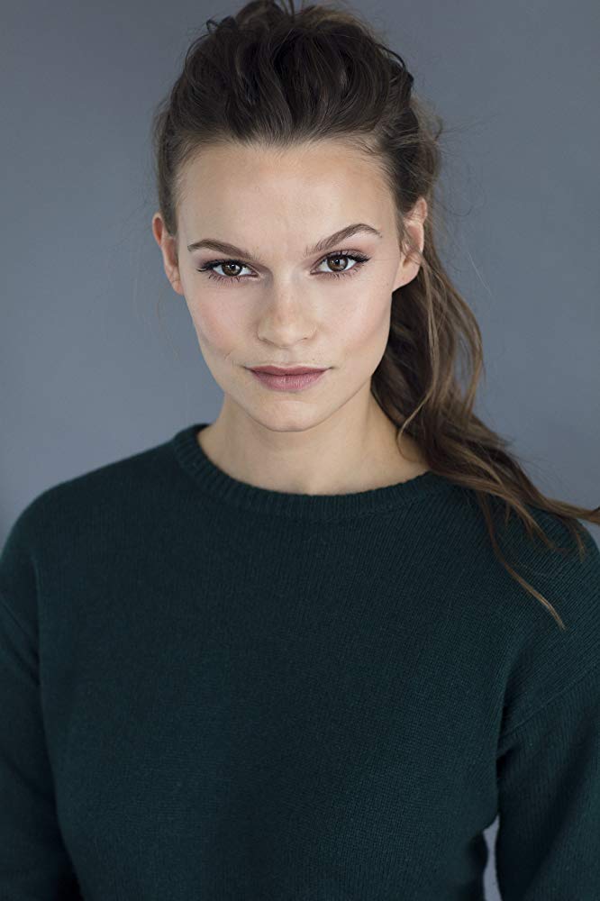 Anna-Maree Thomas