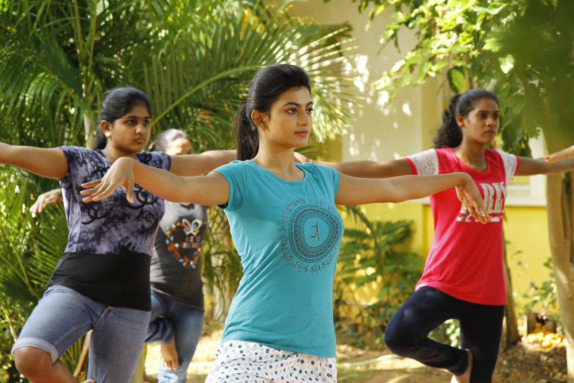 Anandhi