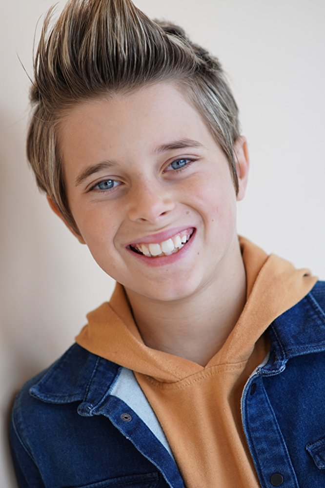 Gavin Magnus