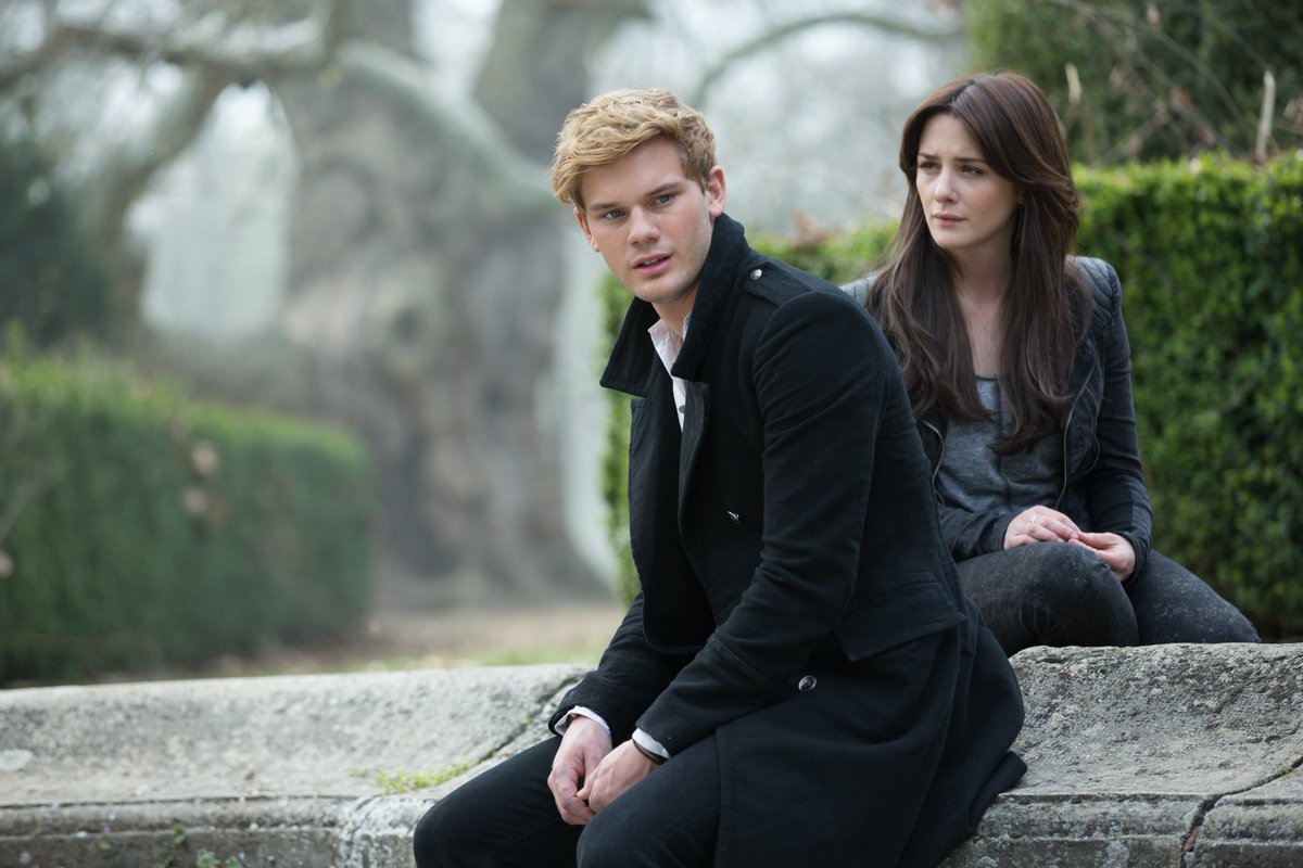 Lucinda Price