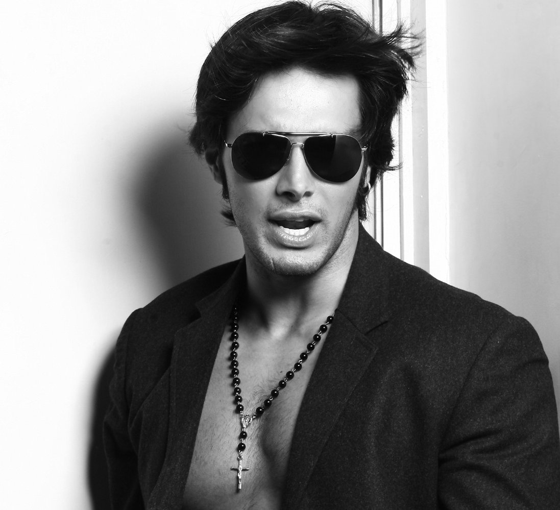 Rajniesh Duggall