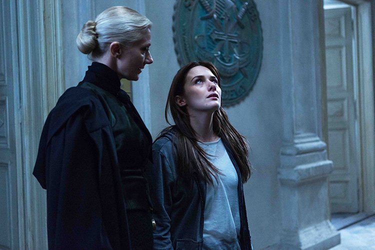 Lucinda Price