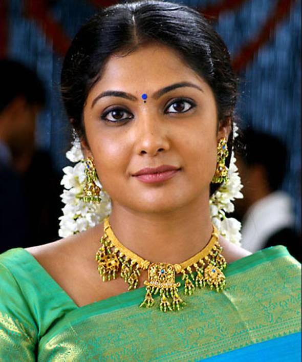 Kamalinee Mukherjee