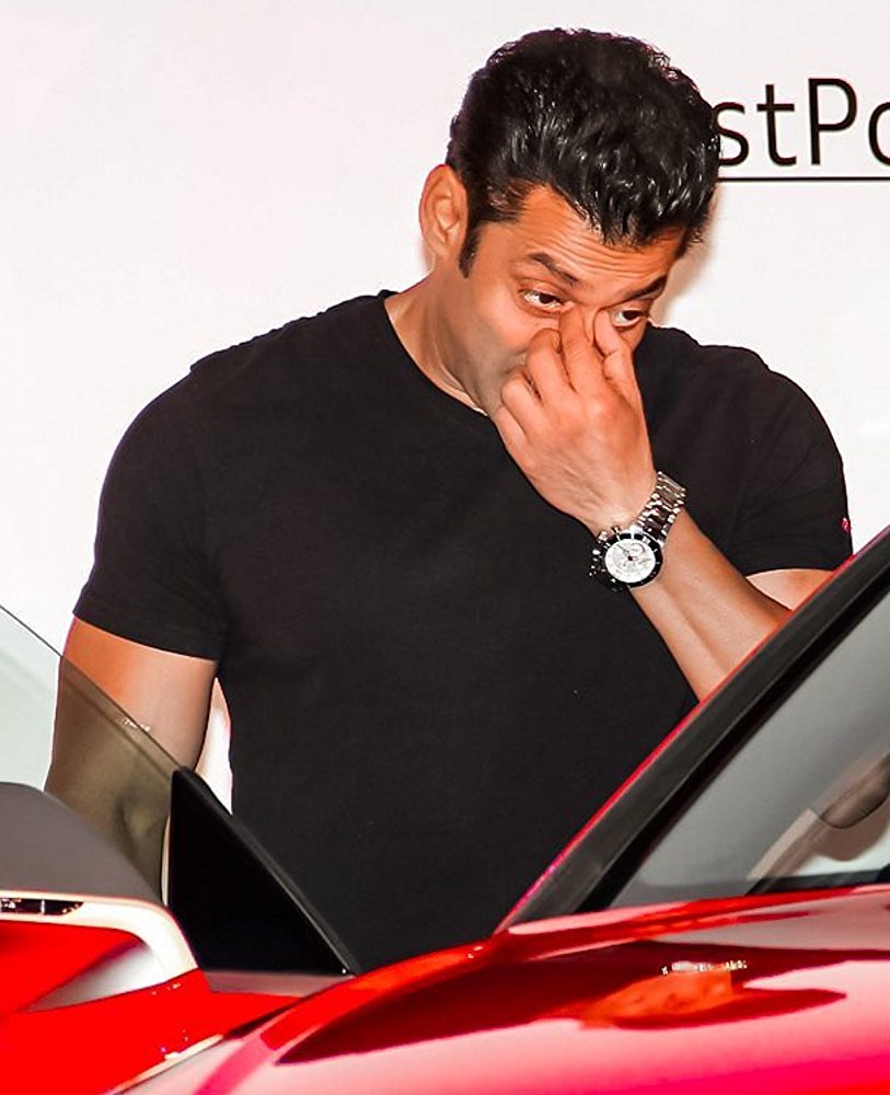 Nadia Elizabeth Robert James Salman Alexander-Khan