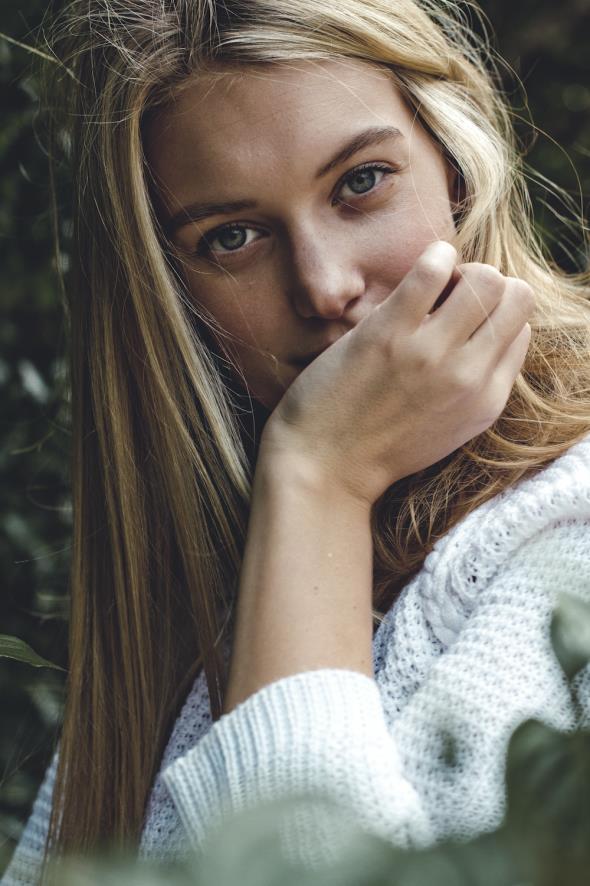 Caroline Lowe