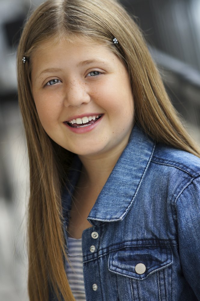 Lizzie White