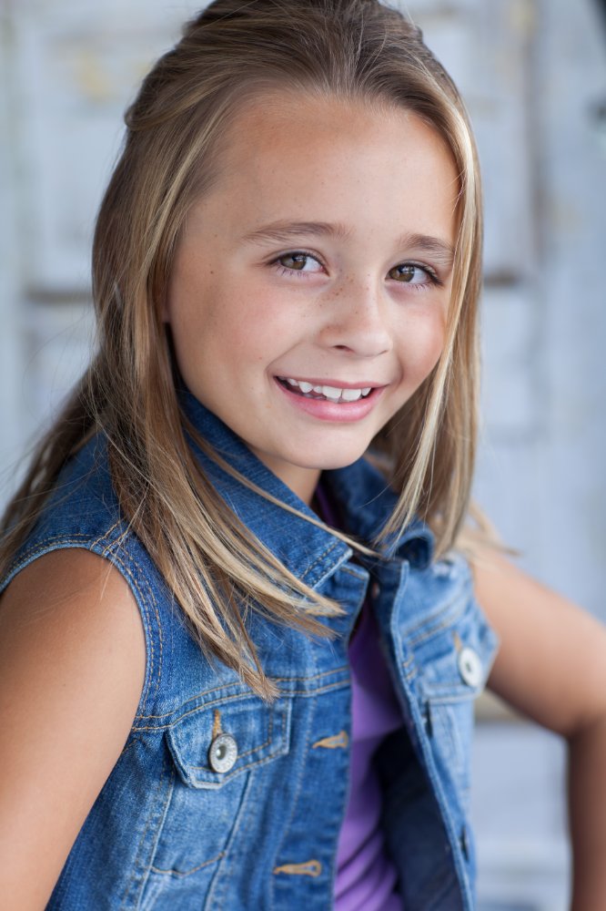 Kendall Nicole Yakshe
