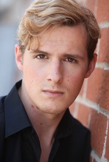 Ethan Averton