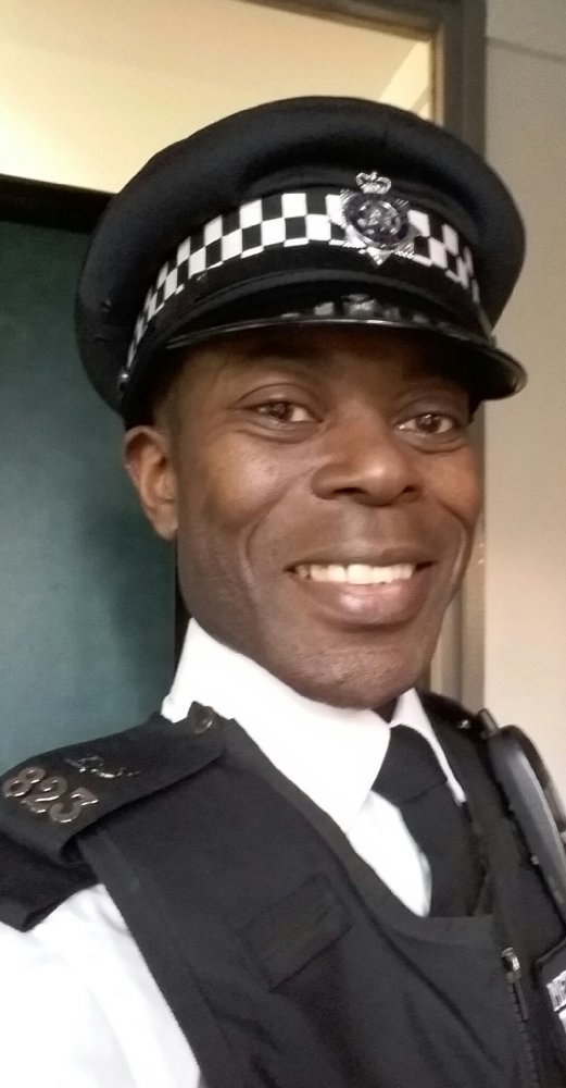 Anthony Chisholm