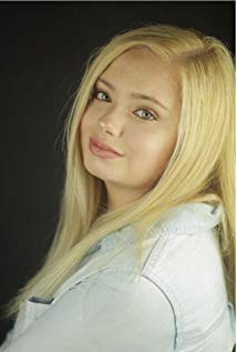 Alicia Nicole Dew