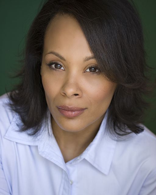 Monique Straw