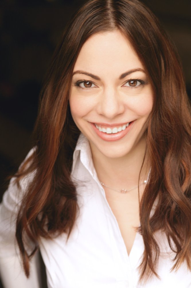 Angela Sauer