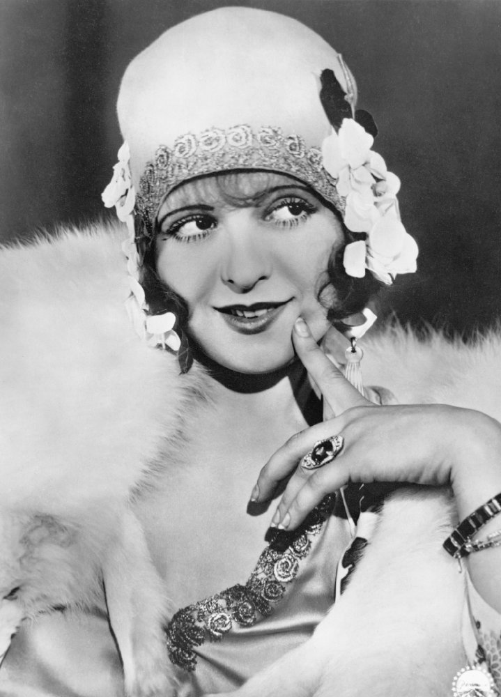 Clara Bow