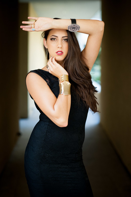 Caitlin Dechelle