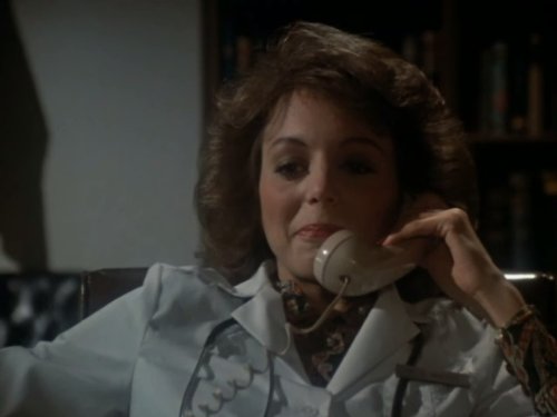 Nancy Linari