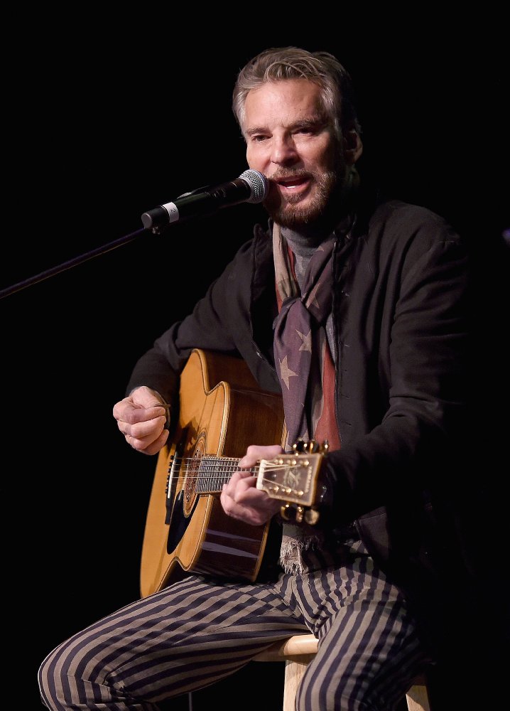 Kenny Loggins