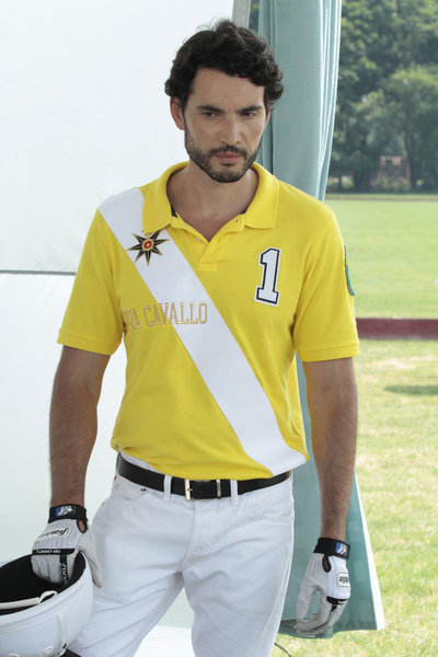 Khotan Fernandez