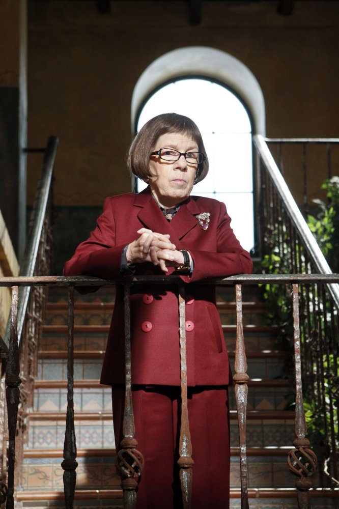 Linda Hunt