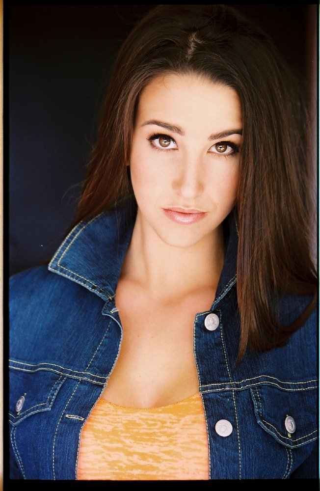 Genevieve Helm