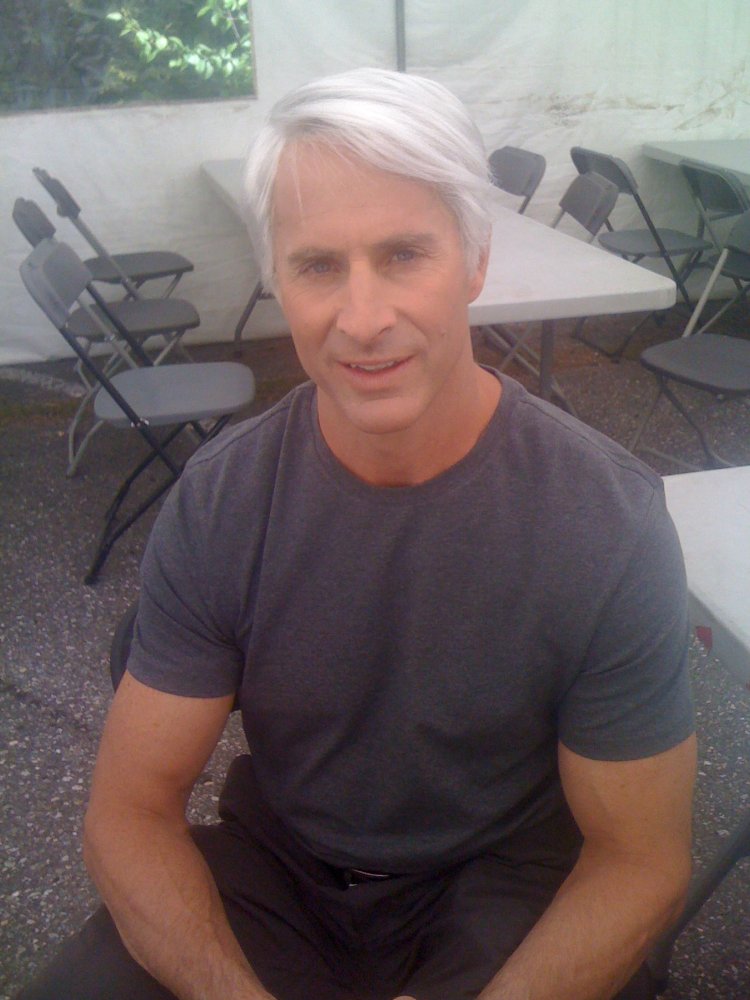 Scott Nicholson