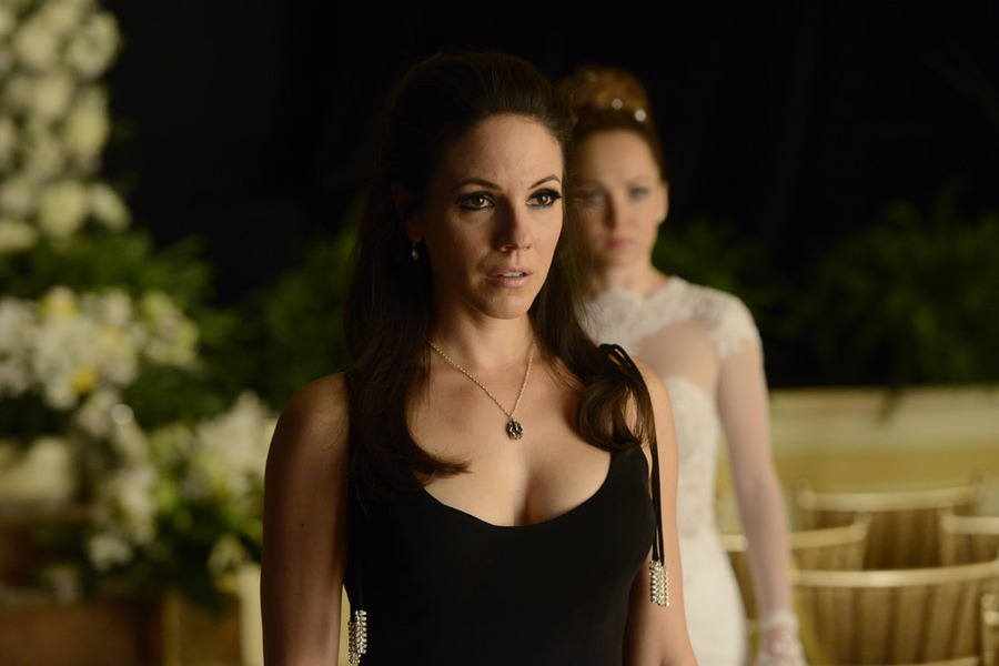 lost girl season 3 episode 1 free