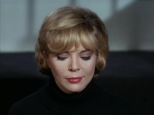 Barbara Bain