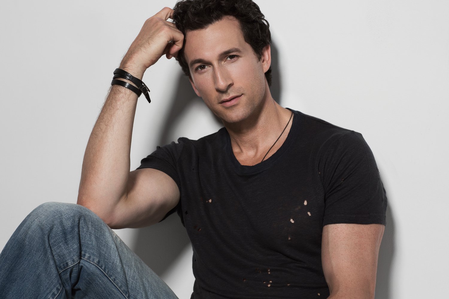 Aaron Lazar