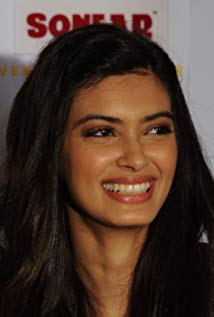 Diana Penty