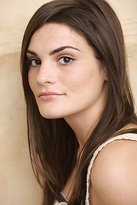 Chloë Evans