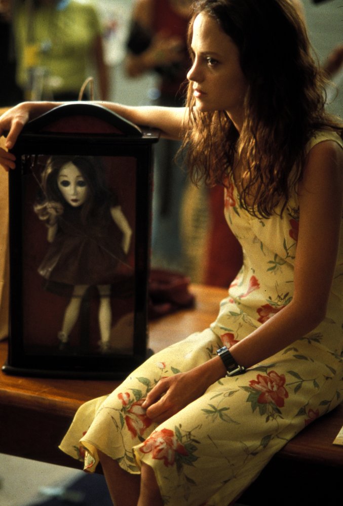 Angela Bettis