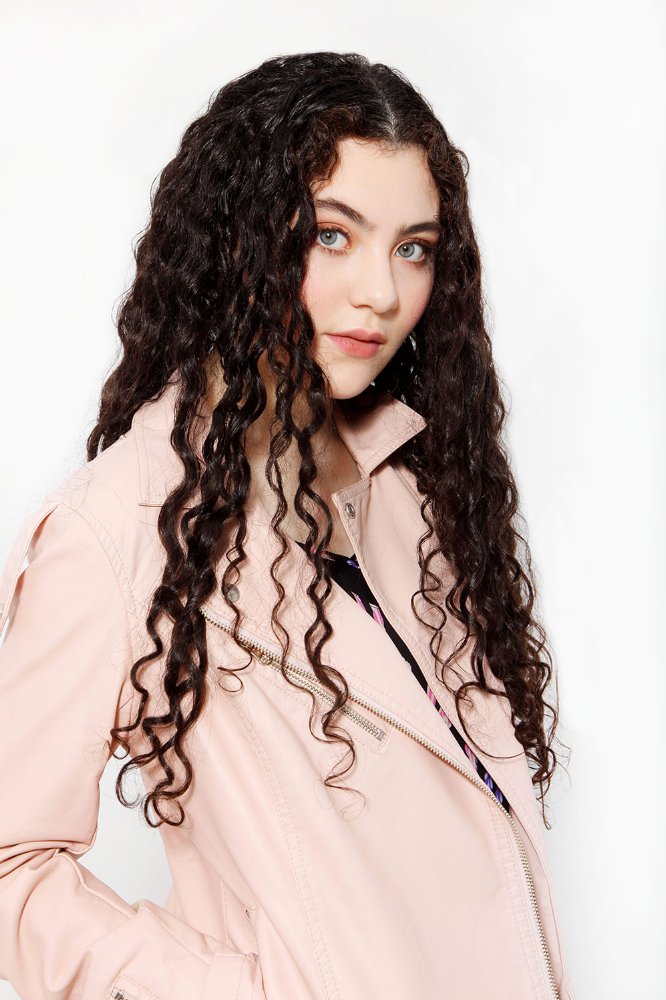 Lilla Crawford