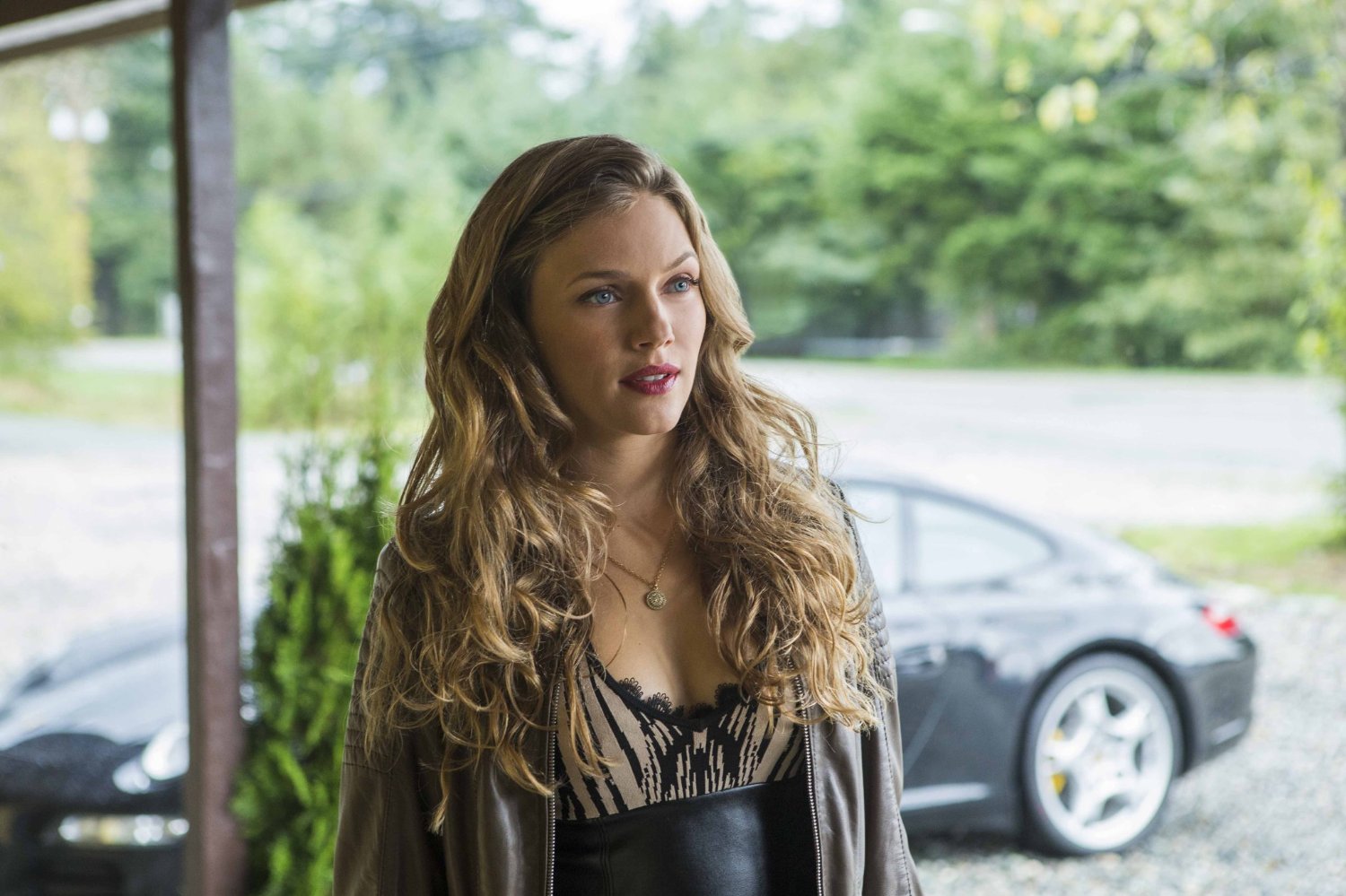 Tracy Spiridakos