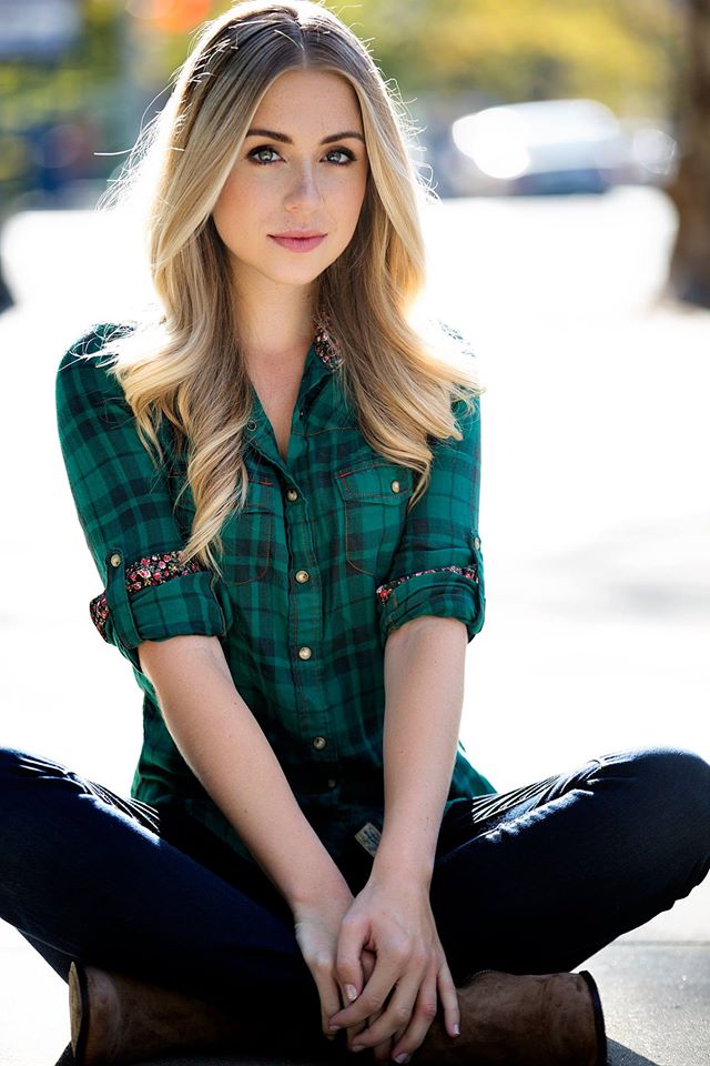 Julia Dennis