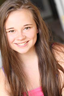 Cassie Earl