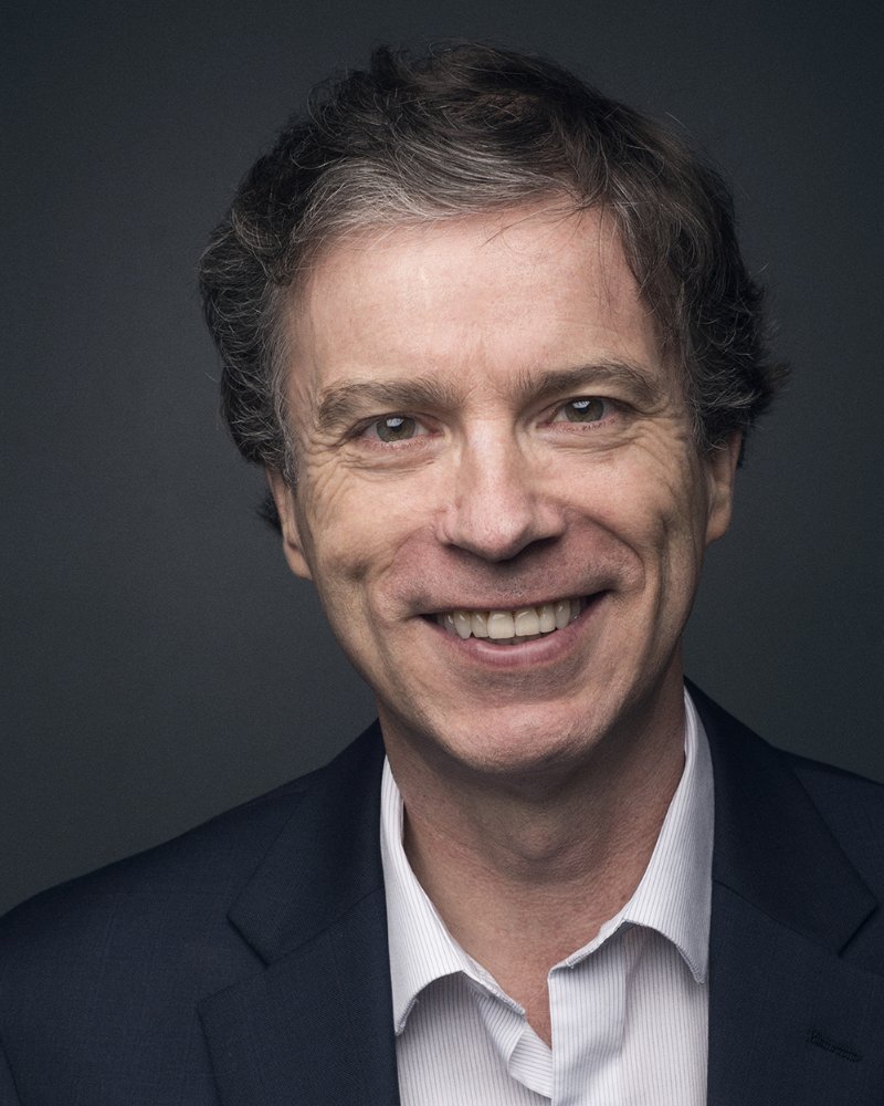 Simon Vance