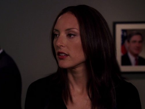 Lola Glaudini