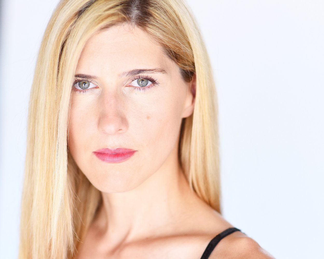 Giordona Aviv