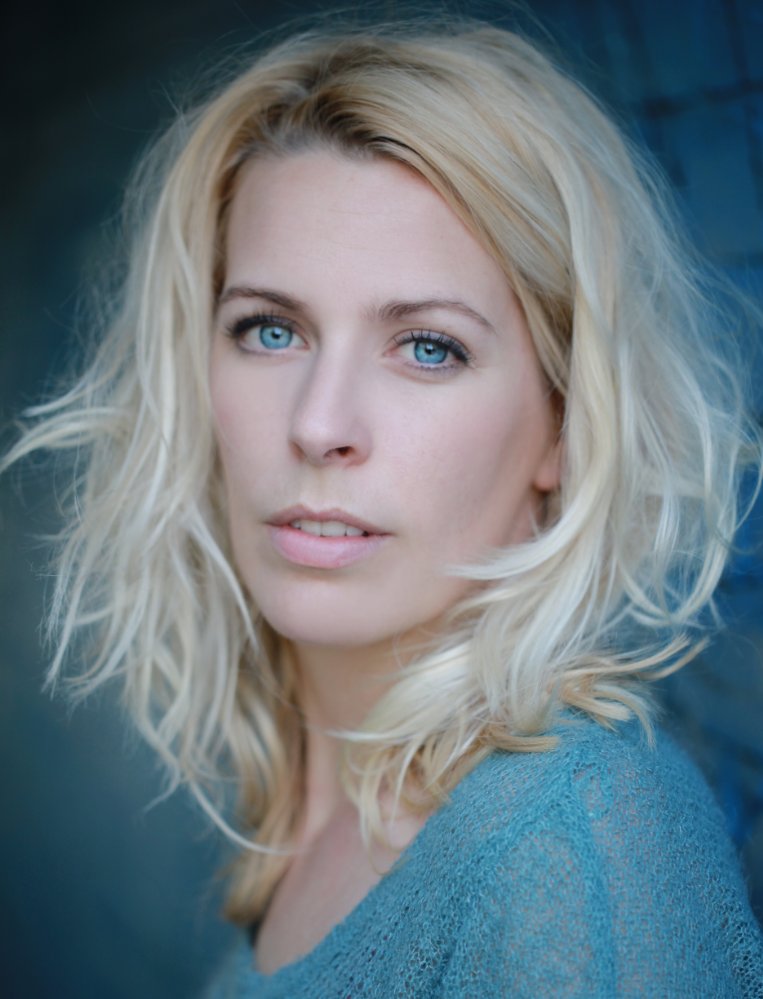 Sara Pascoe