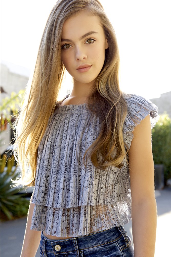 Isabella Alexander