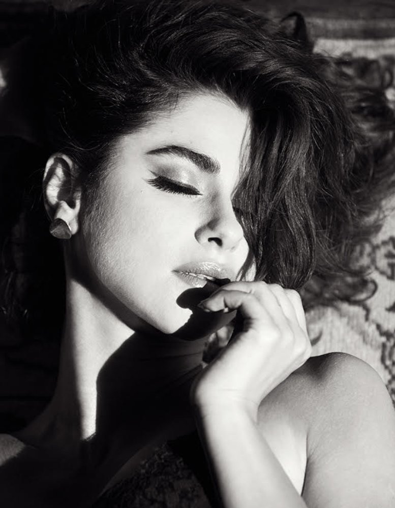 Nesrin Cavadzade