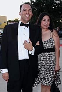 Elsa Cardona Combs